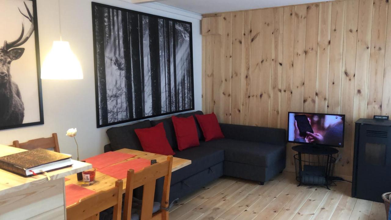 Le Chalet De La Roche En Ardenne Hotel Theux Buitenkant foto